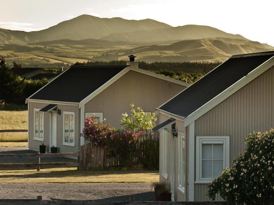 Brackenridge Country Retreat & Spa Martinborough Exterior photo